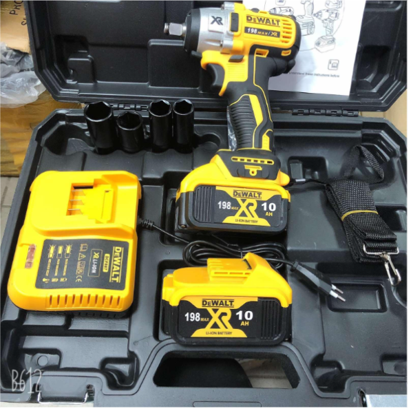 DeWAlt DCF894 198V XR odvijač