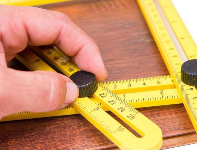 Fleksibilni lenjir za prenošenje uglova