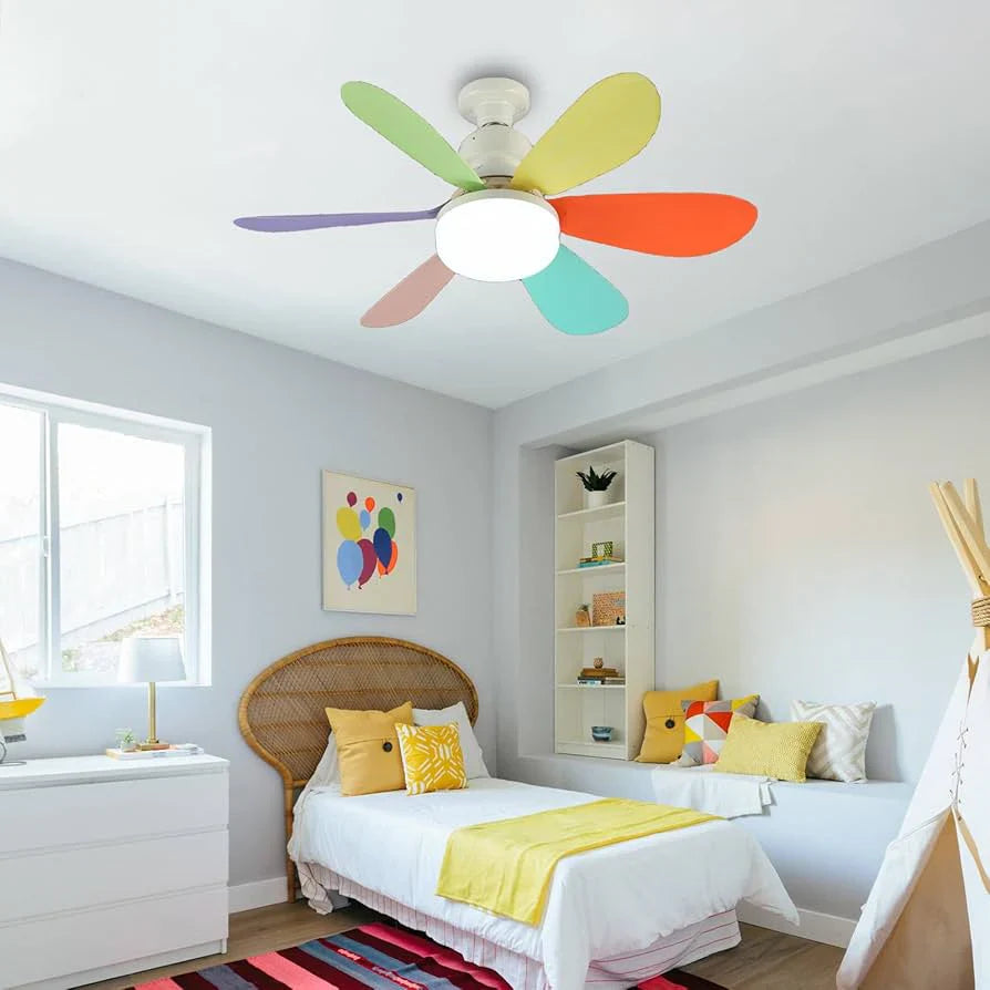 Dečiji ventilator, luster sa LED svetlom