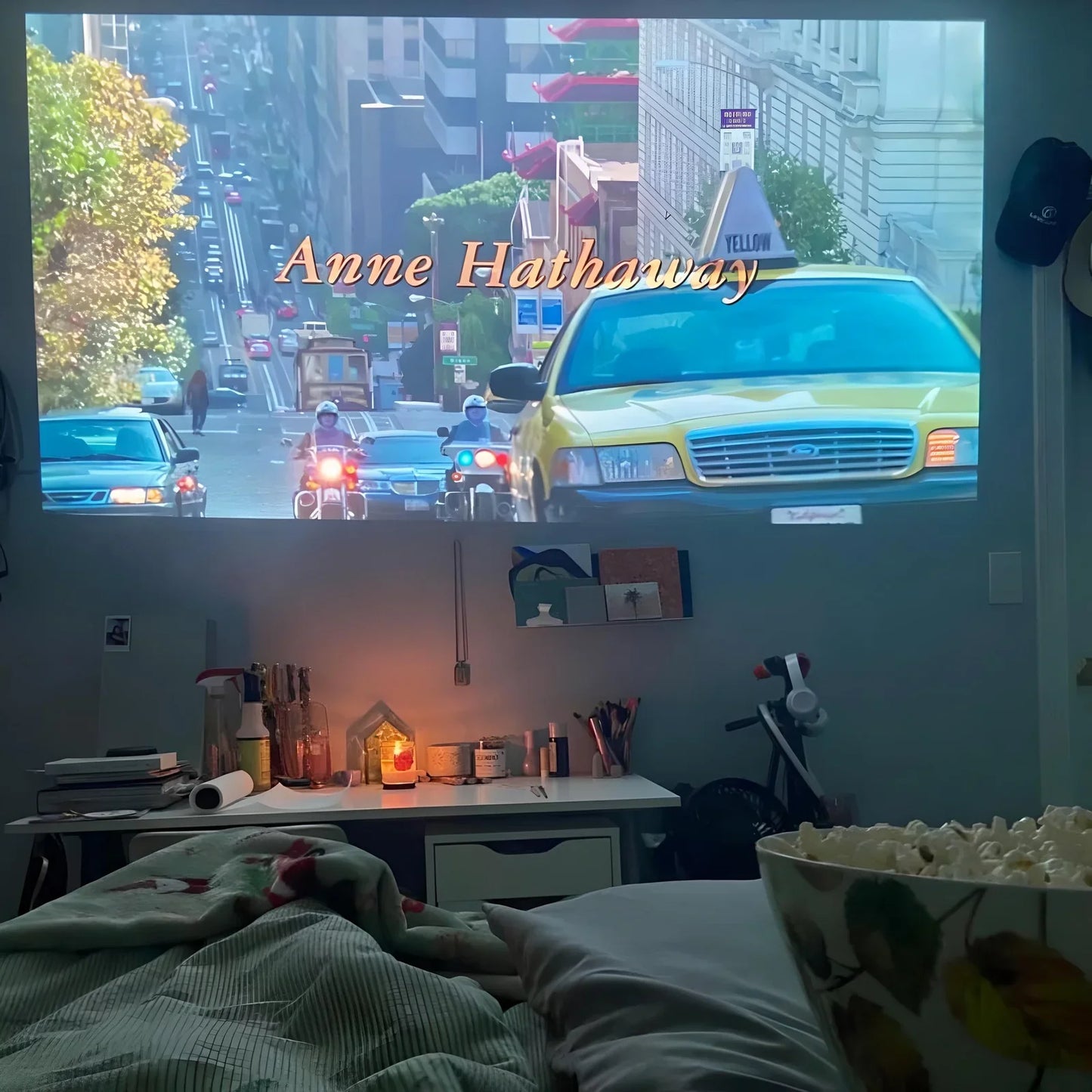 Optivio prenosivi smart projektor za kućni bioskop