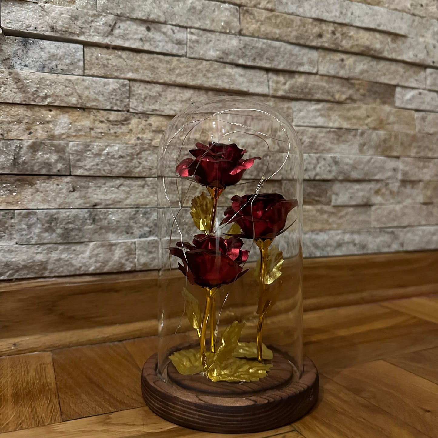 Premium gold zastakljena ruža, Ruža u staklenom zvonu